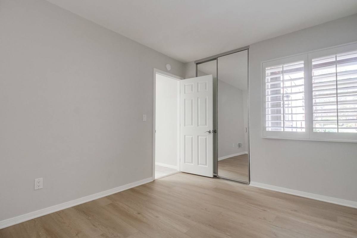 Apartment for rent at 5543 Adobe Falls Rd, San Diego, CA 92120