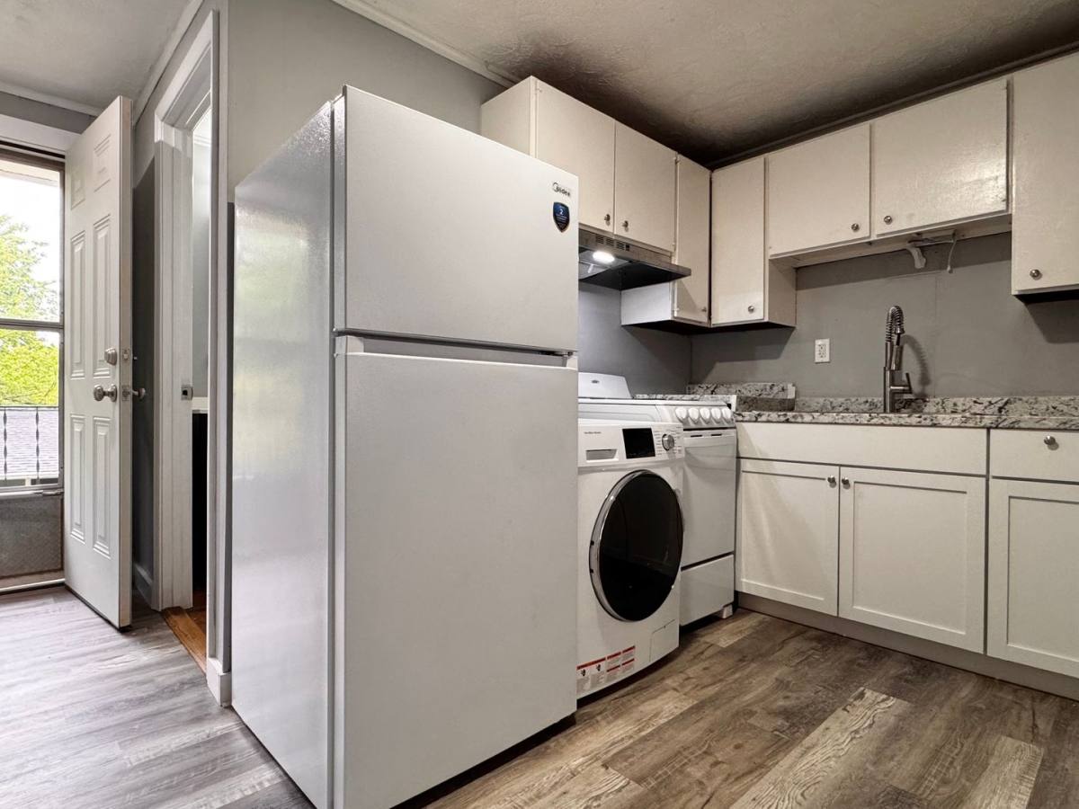 Apartment for rent at 1508 6th St SE, Charlottesville, VA 22902