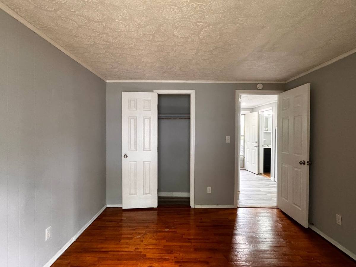 Apartment for rent at 1508 6th St SE, Charlottesville, VA 22902