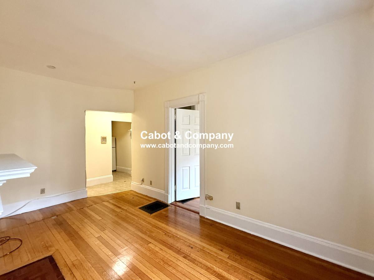 Apartment for rent at 188 Marlborough St #3, Boston, MA 02116