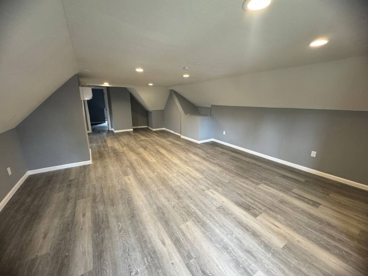 Apartment for rent at 1315 Brown St, Davenport, IA 52804