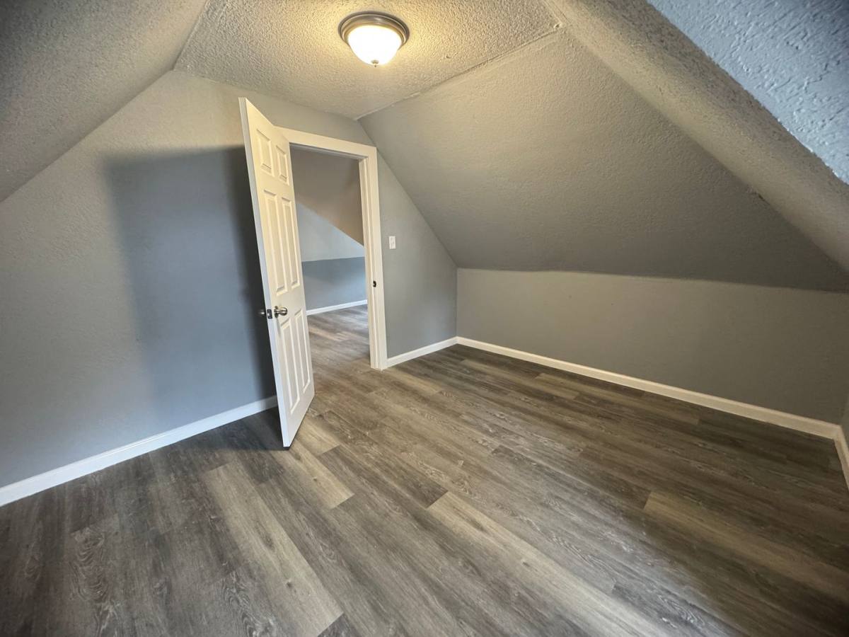 Apartment for rent at 1315 Brown St, Davenport, IA 52804