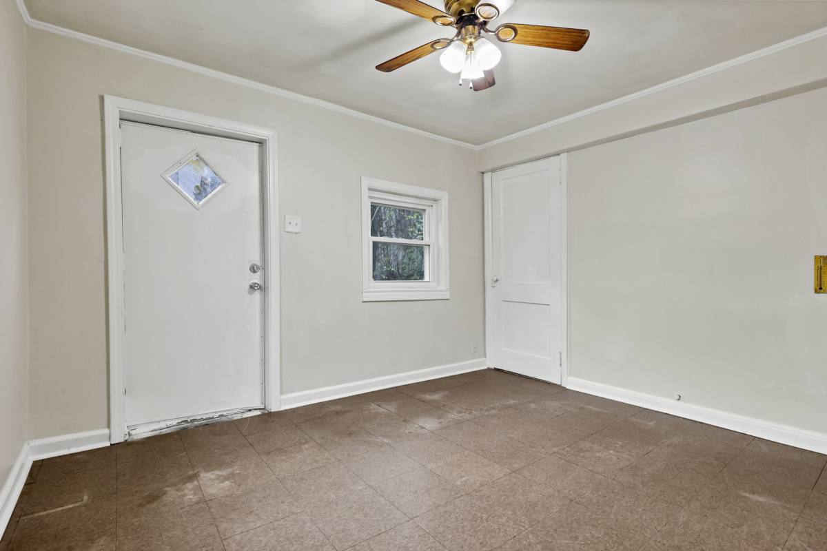 Apartment for rent at 18C Pinewood Dr #D, Columbus, OH 43213