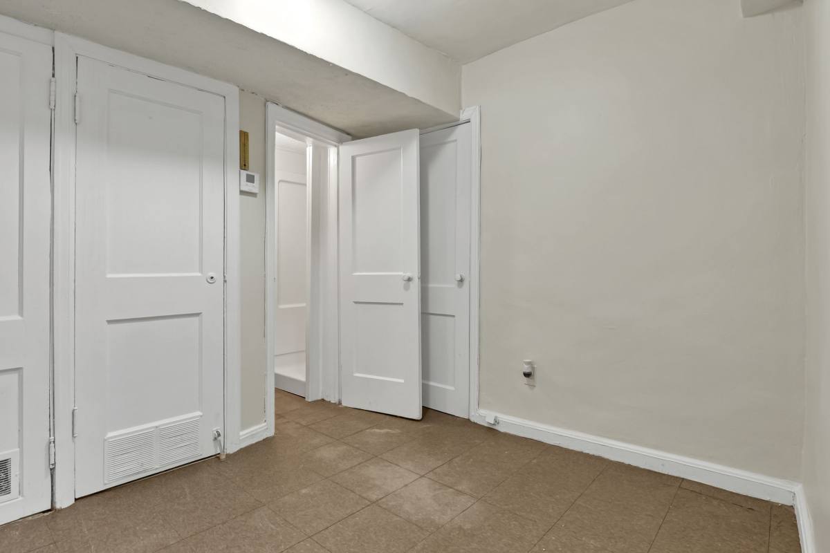 Apartment for rent at 18C Pinewood Dr #D, Columbus, OH 43213
