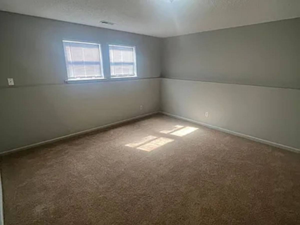 Apartment for rent at 429 - 431 Maple Grove Way, Columbia, MO 65203