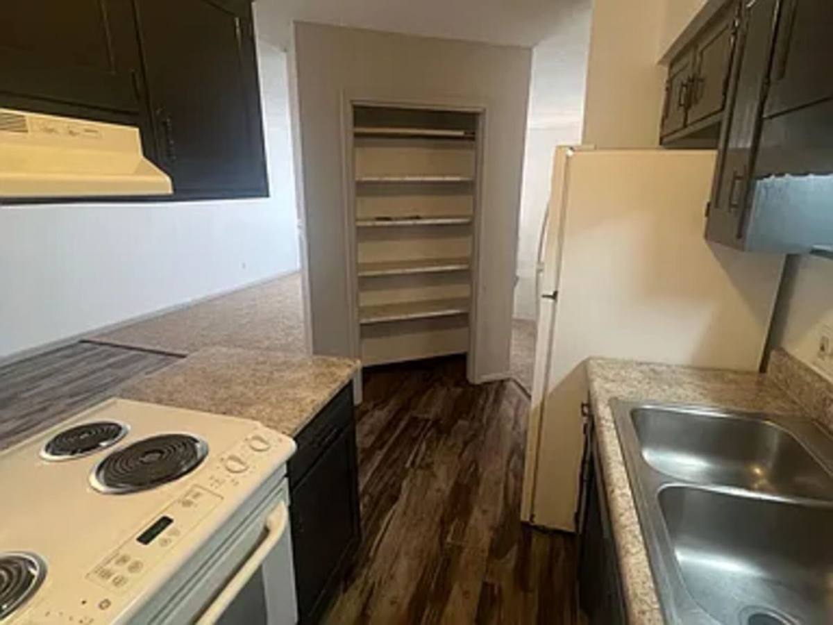 Apartment for rent at 429 - 431 Maple Grove Way, Columbia, MO 65203