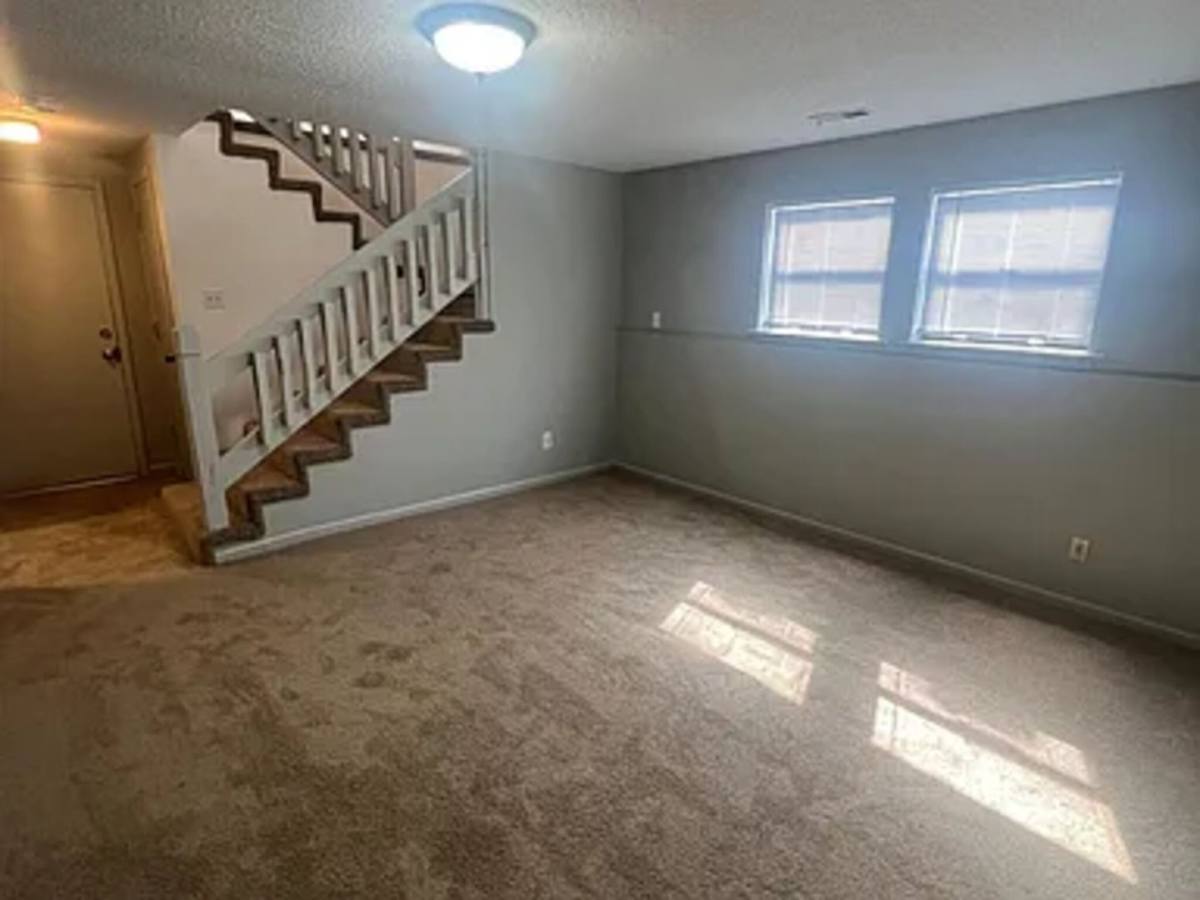 Apartment for rent at 429 - 431 Maple Grove Way, Columbia, MO 65203