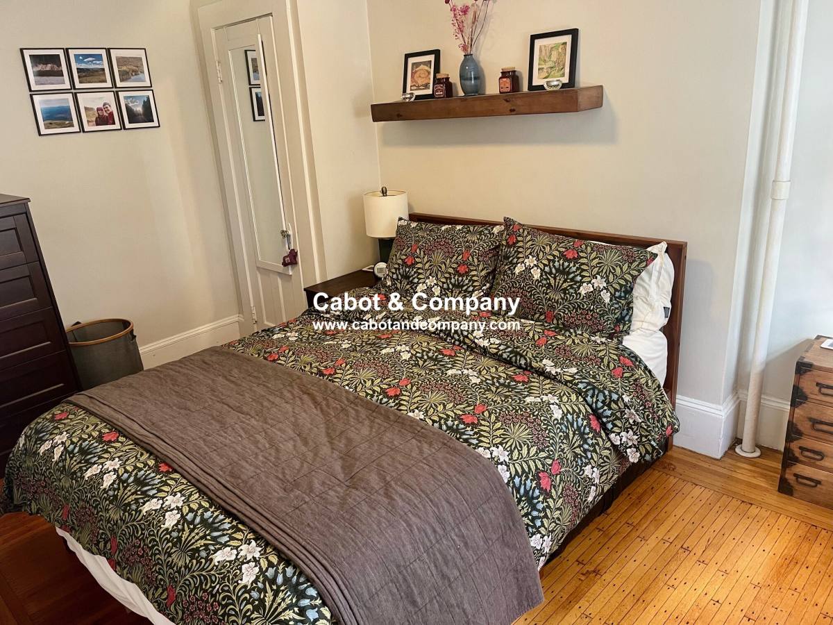 Apartment for rent at 81 Mount Vernon St #7, Boston, MA 02108