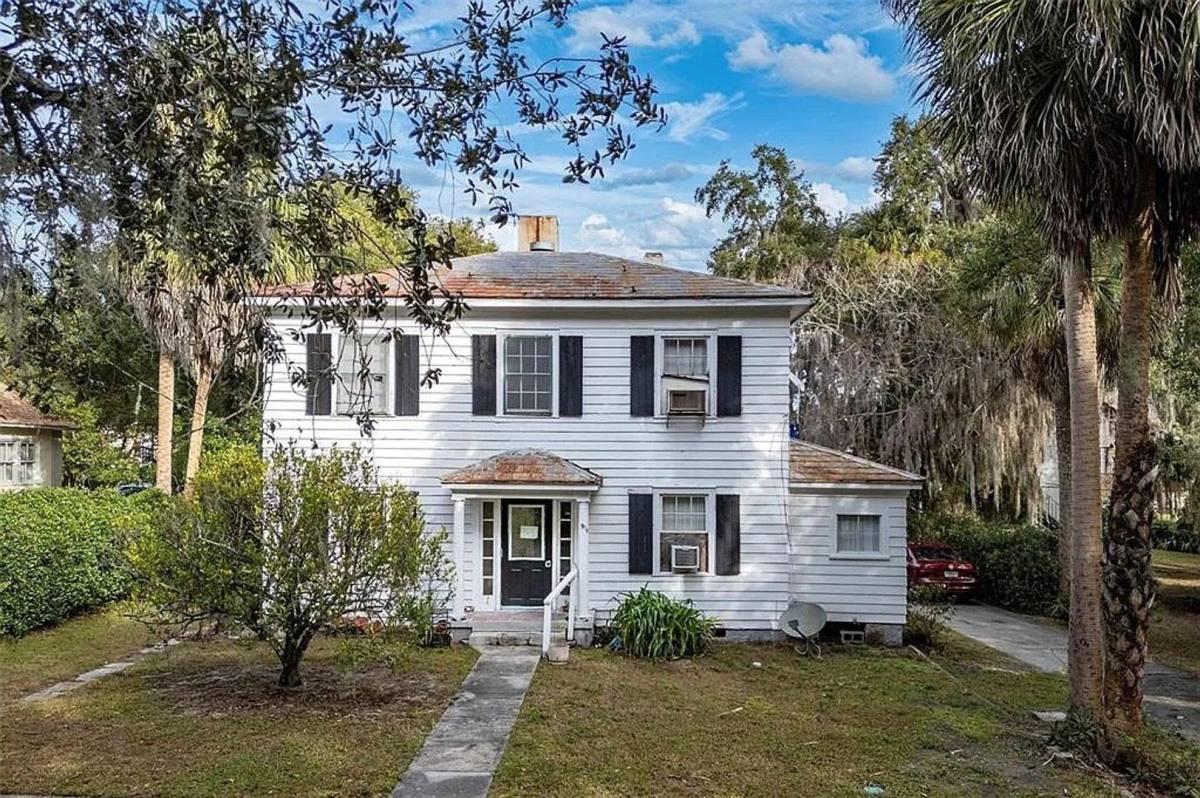 Apartment for rent at 910 Kolb St, Leesburg, FL 34748