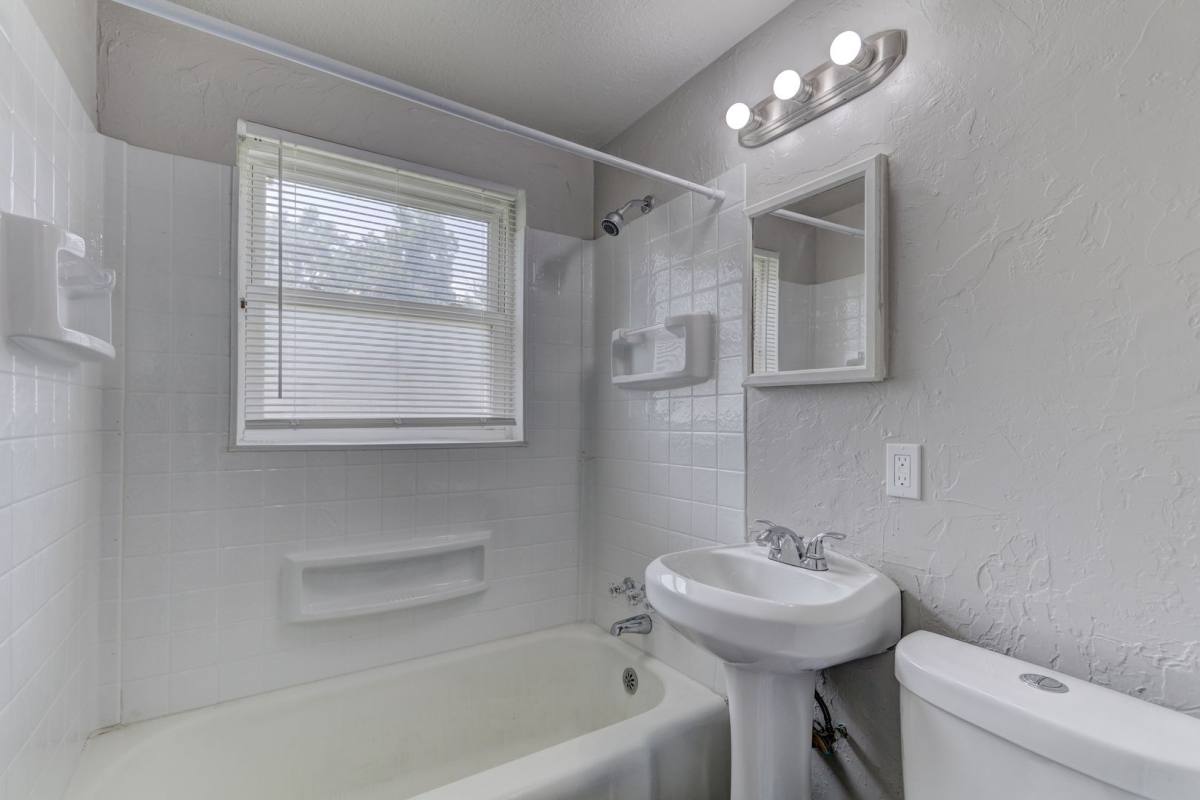 House for rent at 1904 Cherry Lane, Oklahoma City, OK 73115