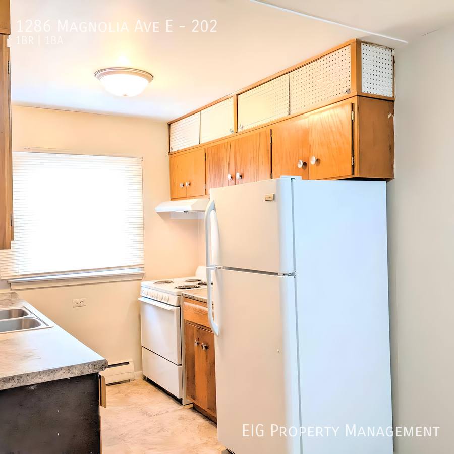 Apartment for rent at 1286 Magnolia Ave E #202, Saint Paul, MN 55106