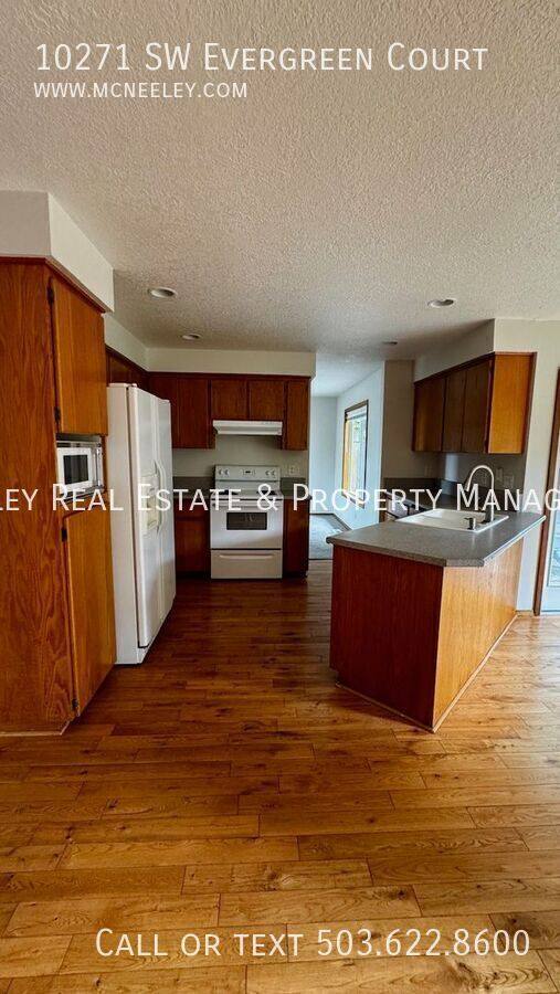 House for rent at 10271 SW Evergreen Court, Wilsonville, OR 97070