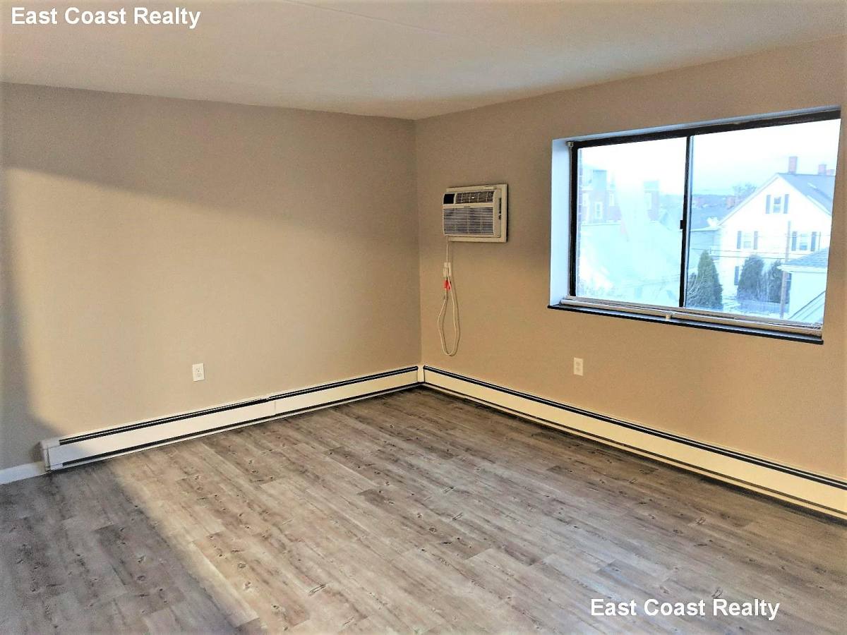 Apartment for rent at 12 Cottage Court #10, West Newton, MA 02465