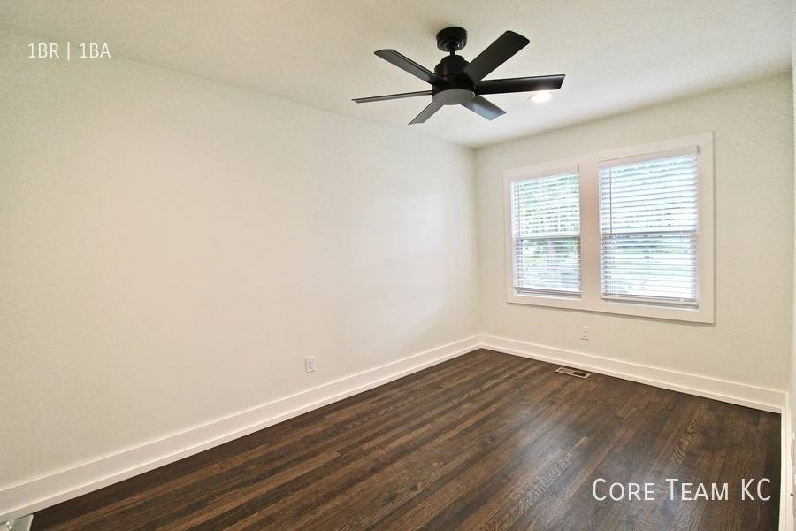 Apartment for rent at 4315 Roanoke Parkway #2N, Kansas City, MO 64111
