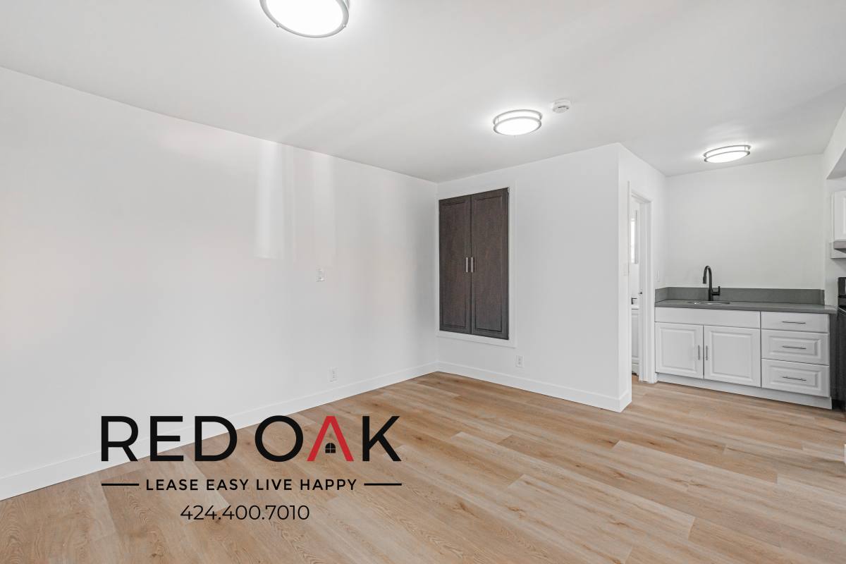 Condo for rent at 1431 N Hobart Blvd, Los Angeles, CA 90027