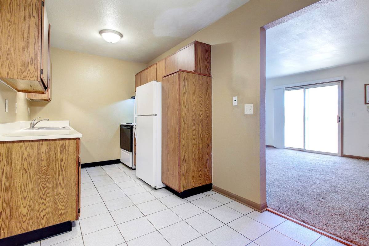 Apartment for rent at 419 Stratford Way, Holland, MI 49423