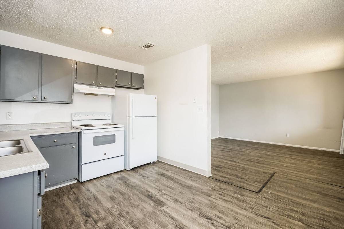 Apartment for rent at 984 E Saxony Dr #17, Pueblo, CO 81007