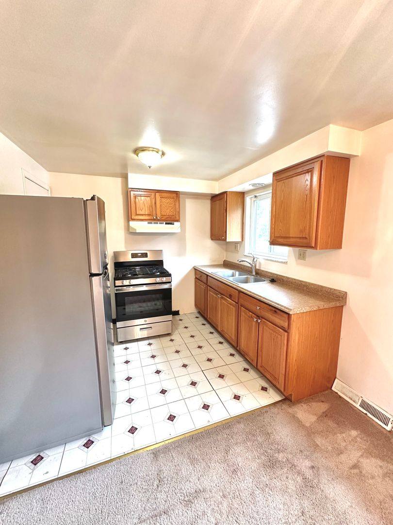 Townhouse for rent at 3305 W Run Rd, Homestead, PA 15120
