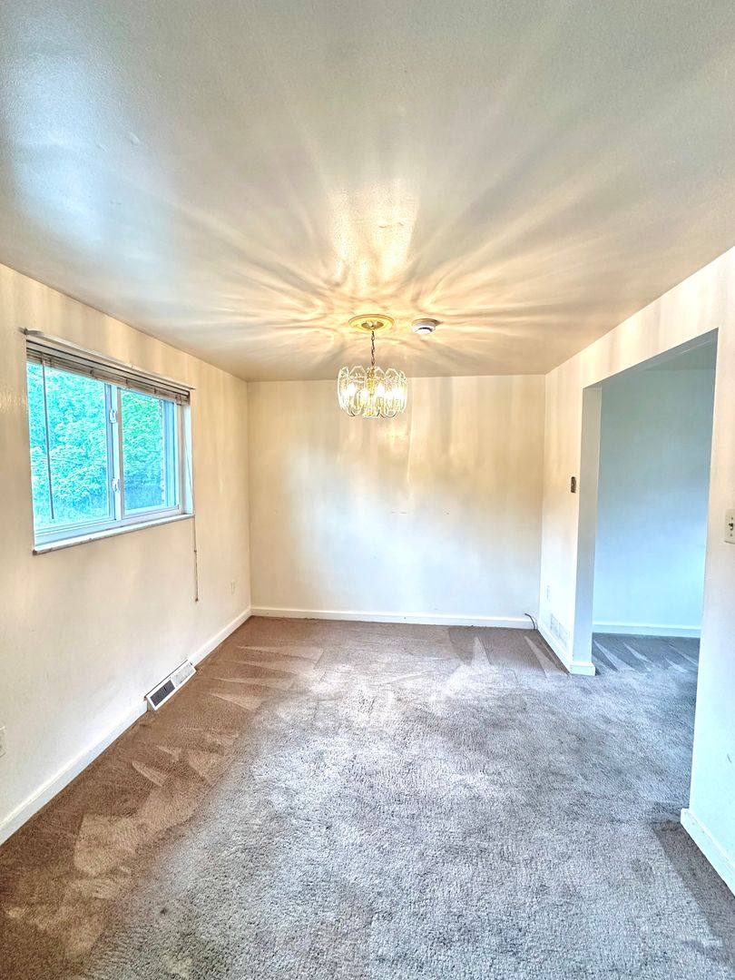 Townhouse for rent at 3305 W Run Rd, Homestead, PA 15120