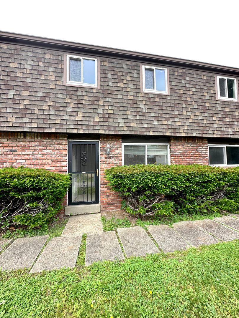 Townhouse for rent at 3305 W Run Rd, Homestead, PA 15120