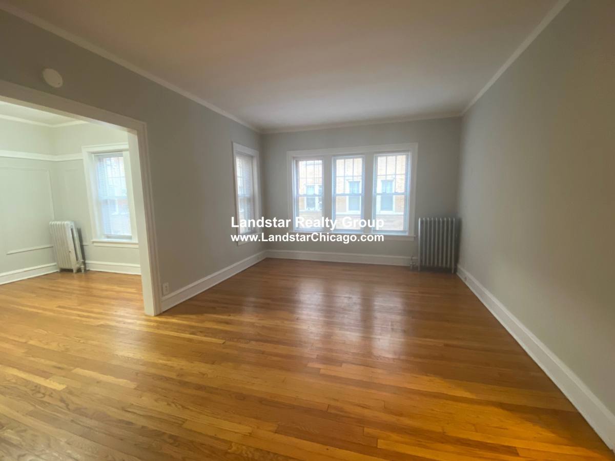 Apartment for rent at 730 Reba Place #B1, Evanston, IL 60202
