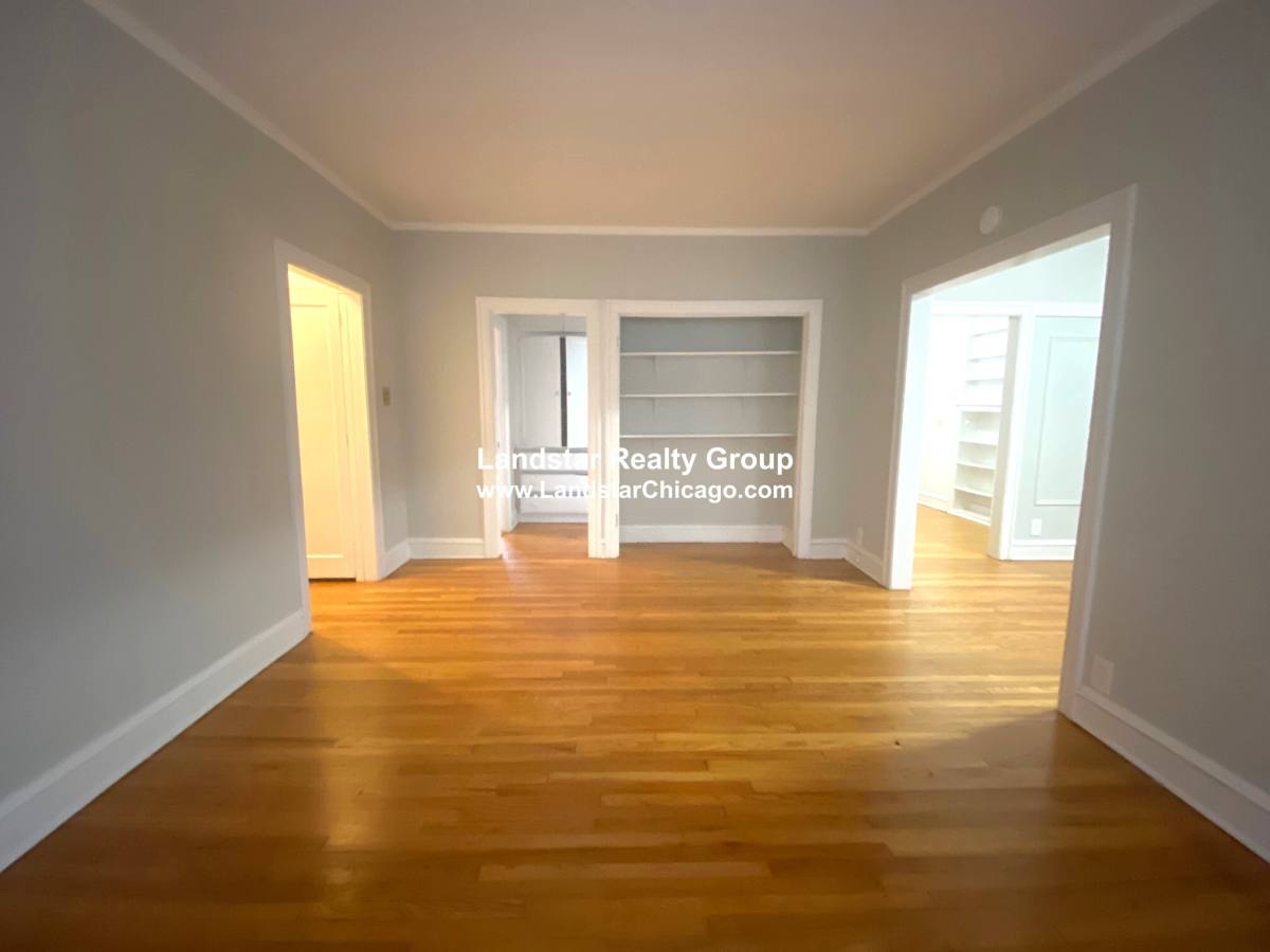 Apartment for rent at 730 Reba Place #B1, Evanston, IL 60202