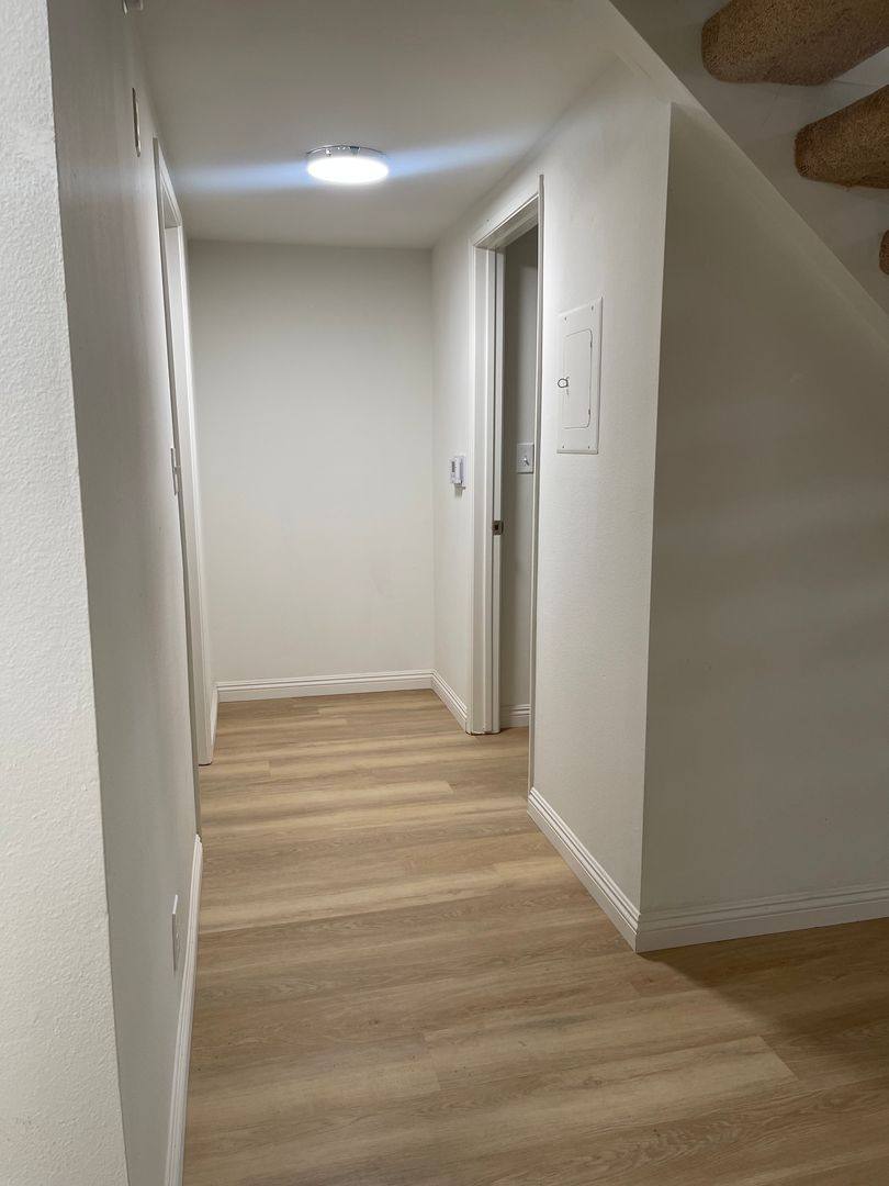 Apartment for rent at 6857 Baird Ave, Reseda, CA 91335