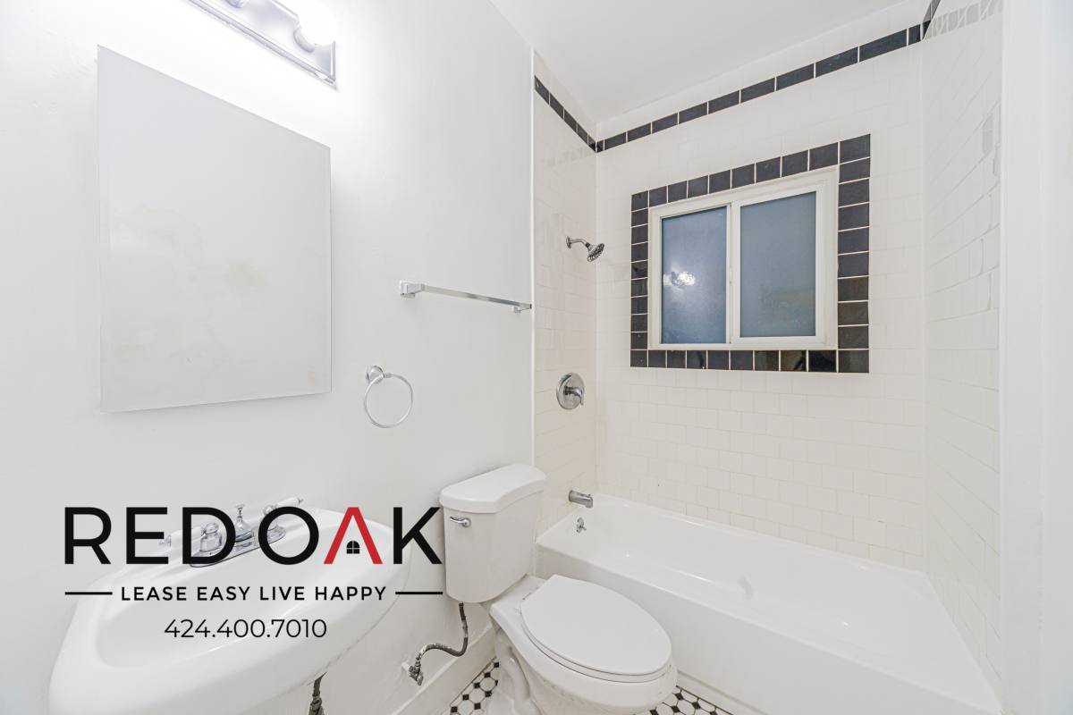Condo for rent at 859 S New Hampshire Ave #101, Los Angeles, CA 90005