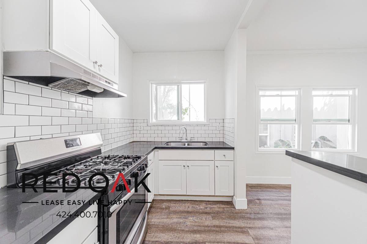 Condo for rent at 859 S New Hampshire Ave #101, Los Angeles, CA 90005