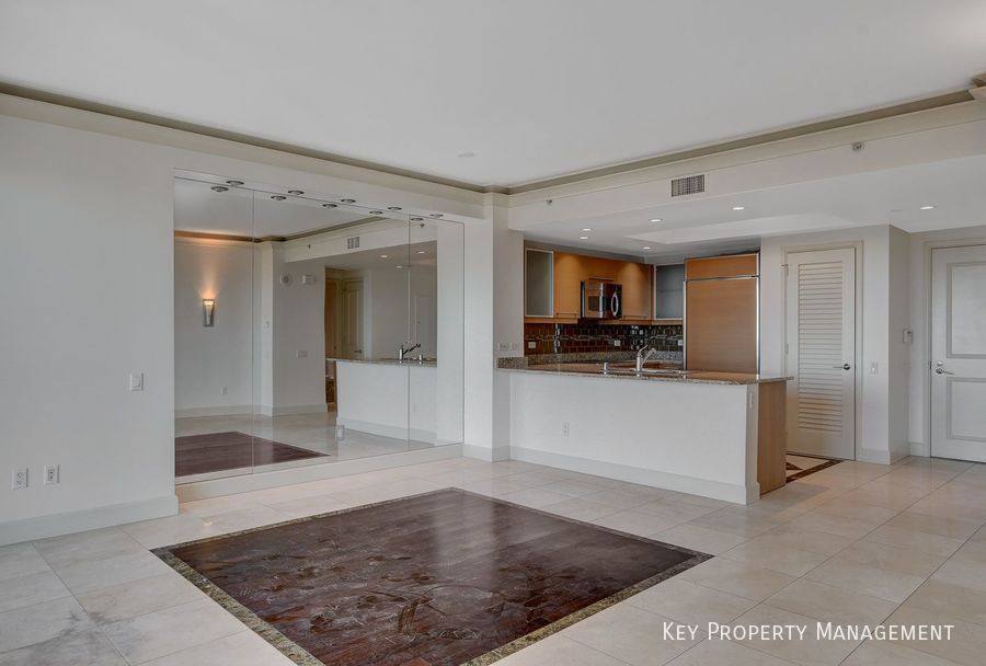 Apartment for rent at 322 Karen Ave #2705, Las Vegas, NV 89109