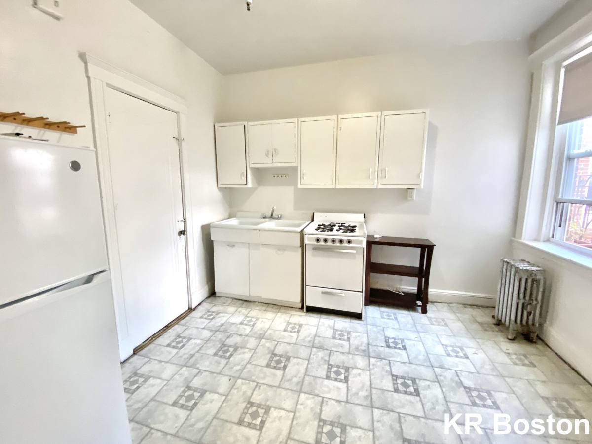 Apartment for rent at 1800 Commonwealth Ave #31, Brighton, MA 02135
