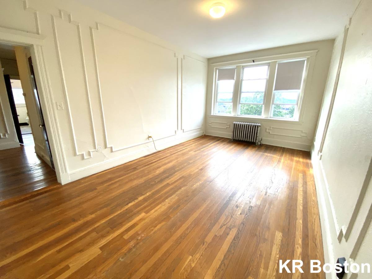 Apartment for rent at 1800 Commonwealth Ave #31, Brighton, MA 02135