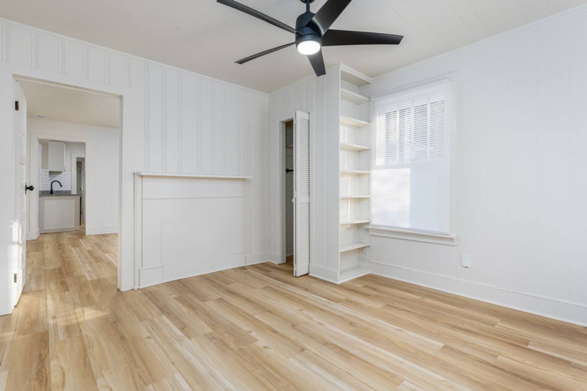 Townhouse for rent at 911 Beaufort St, Columbia, SC 29201