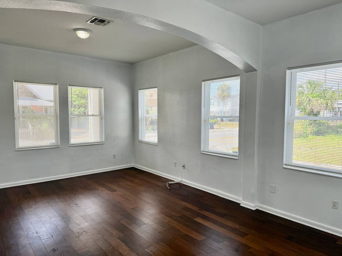Apartment for rent at 1808 E Columbus Dr, Tampa, FL 33605