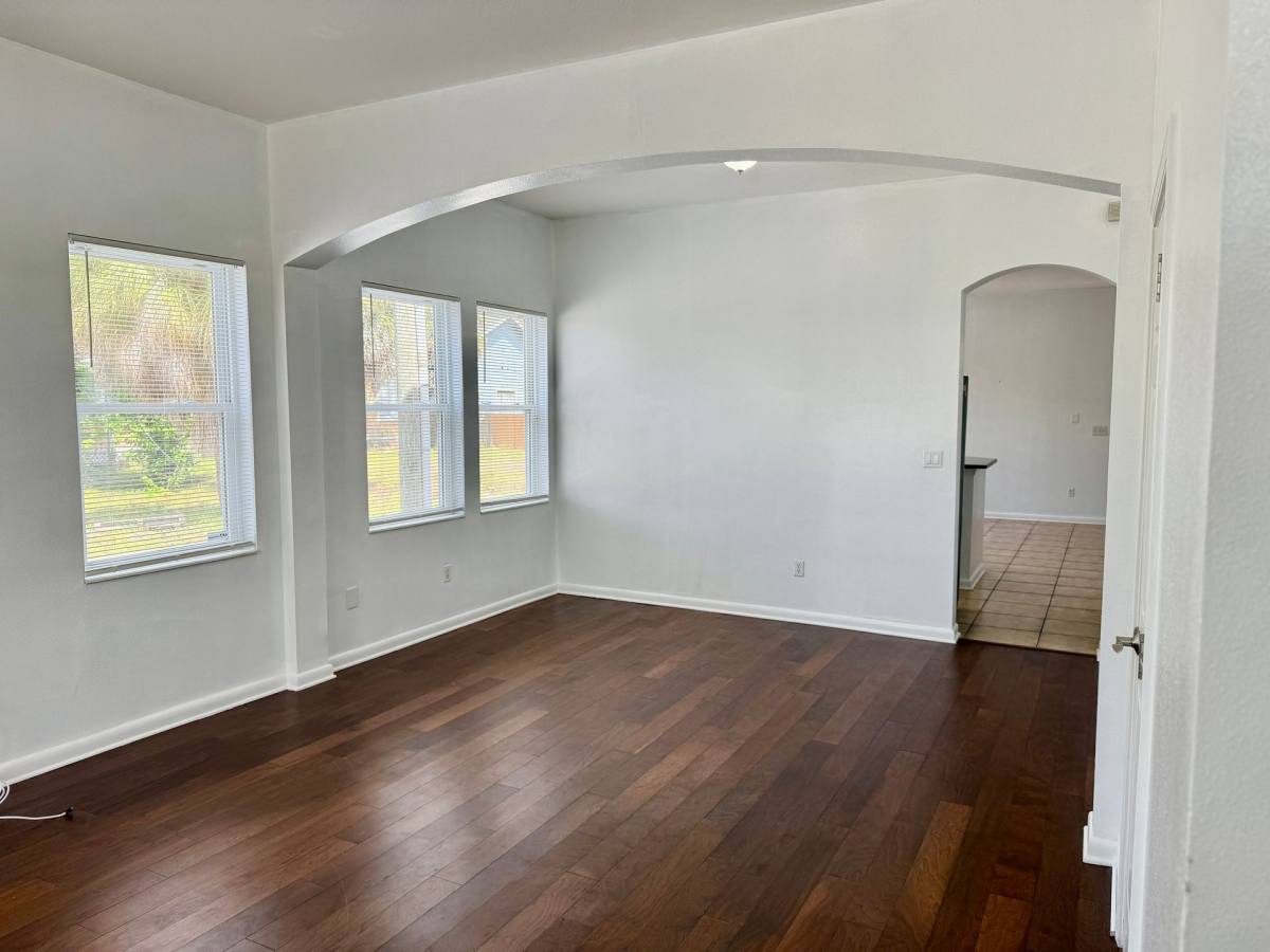 Apartment for rent at 1808 E Columbus Dr, Tampa, FL 33605