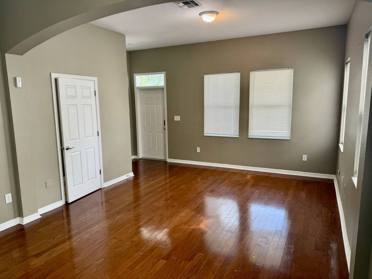Apartment for rent at 1808 E Columbus Dr, Tampa, FL 33605