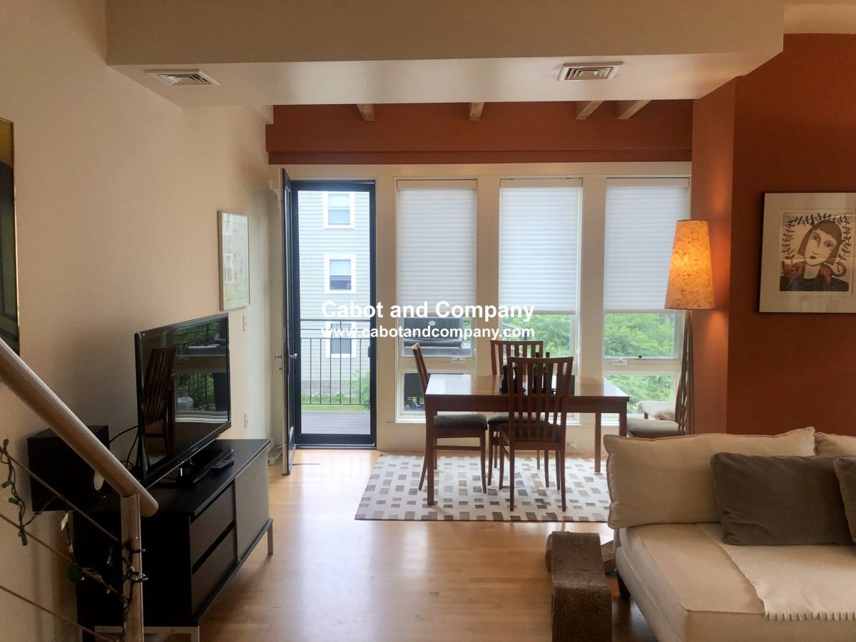 Townhouse for rent at 72 Hamilton St #11, Cambridge, MA 02139