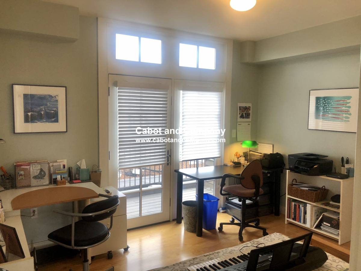Townhouse for rent at 72 Hamilton St #11, Cambridge, MA 02139