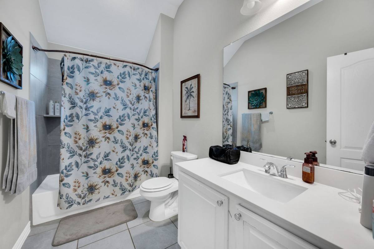 House for rent at 2617 Grouse Hollow Way, Midlothian, TX 76065
