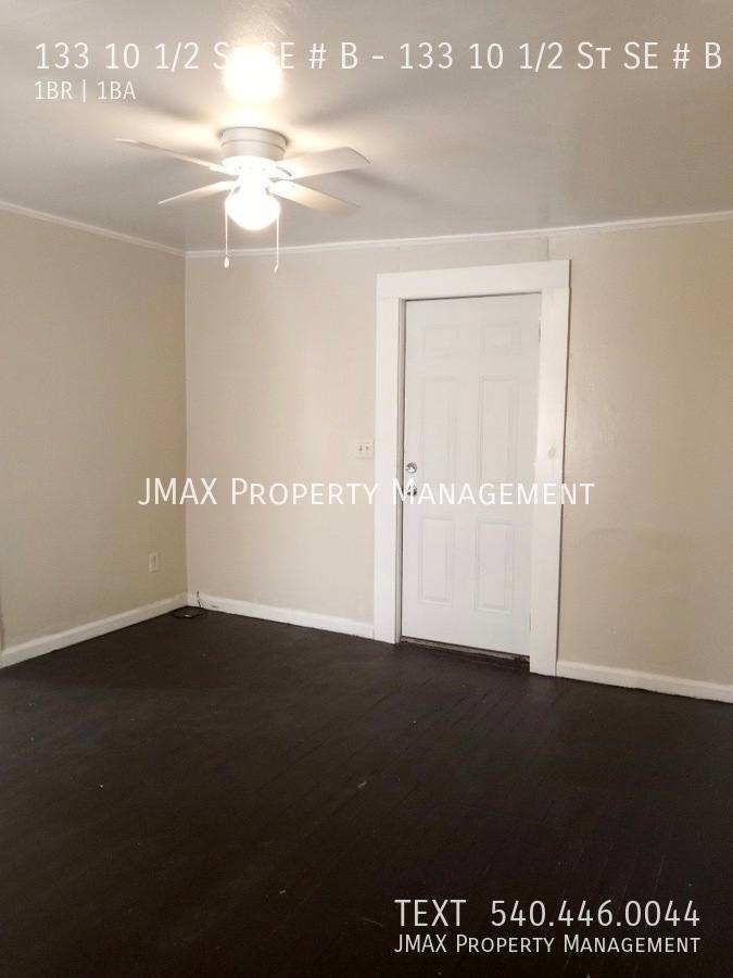 Apartment for rent at 133 10 1 2 St SE #B, Roanoke, VA 24013