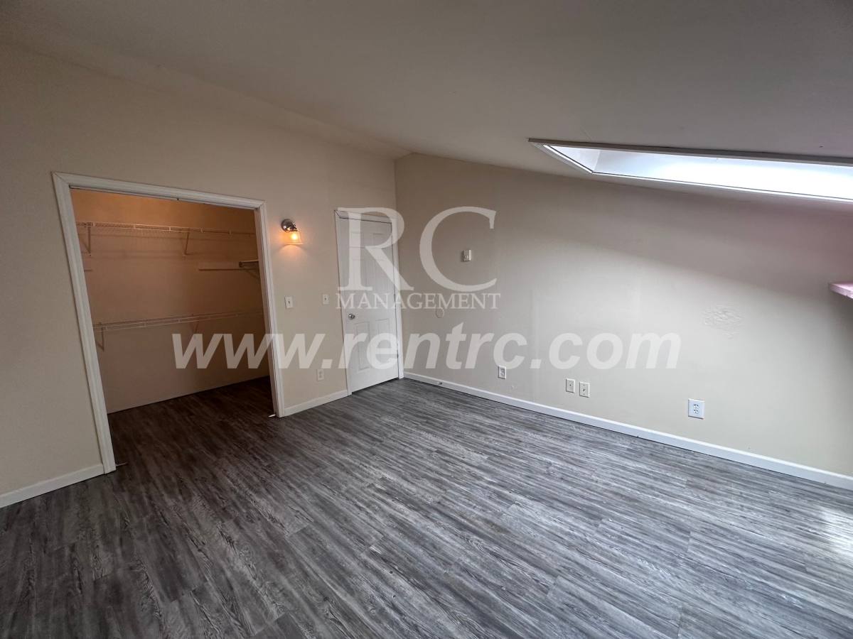 Apartment for rent at 809-A Fourteenth E #G, Georgetown, IL 61846