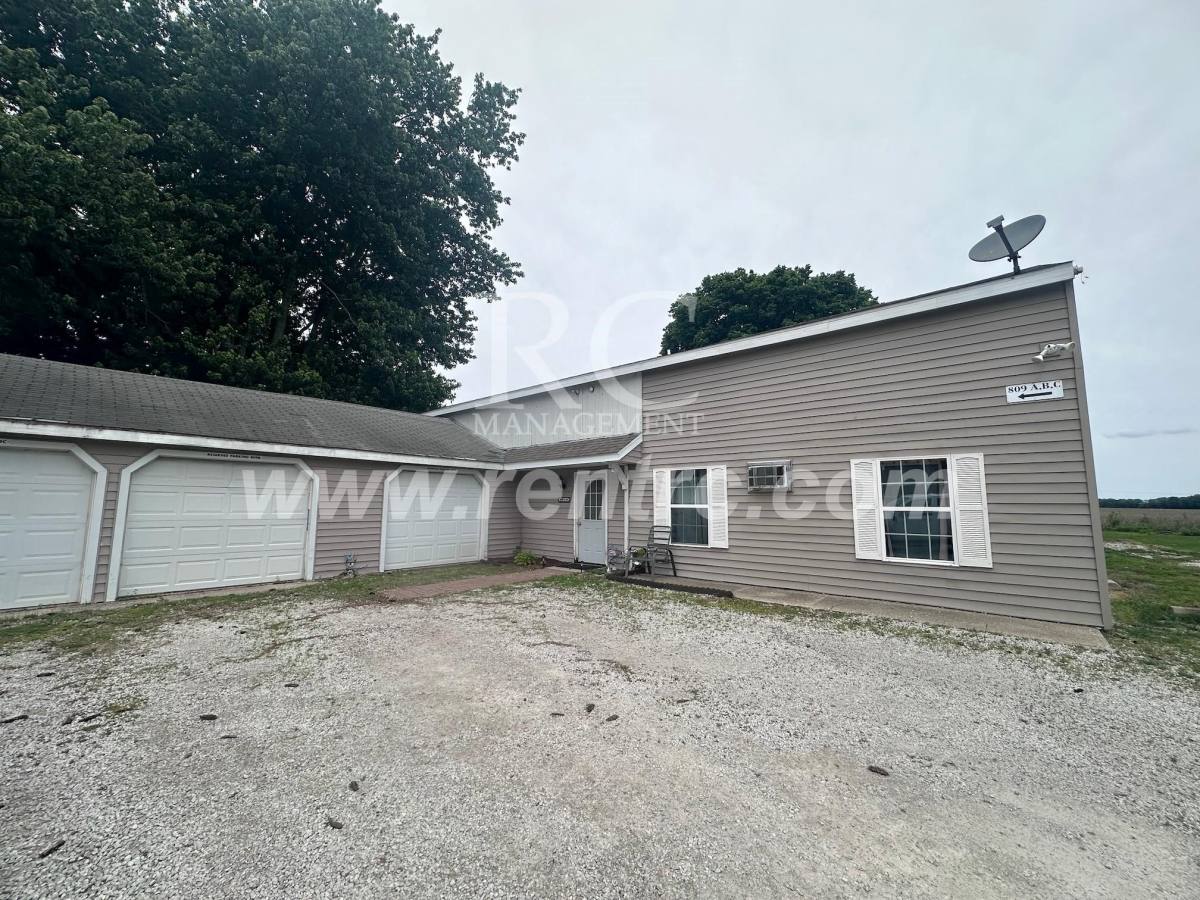 Apartment for rent at 809-A Fourteenth E #G, Georgetown, IL 61846