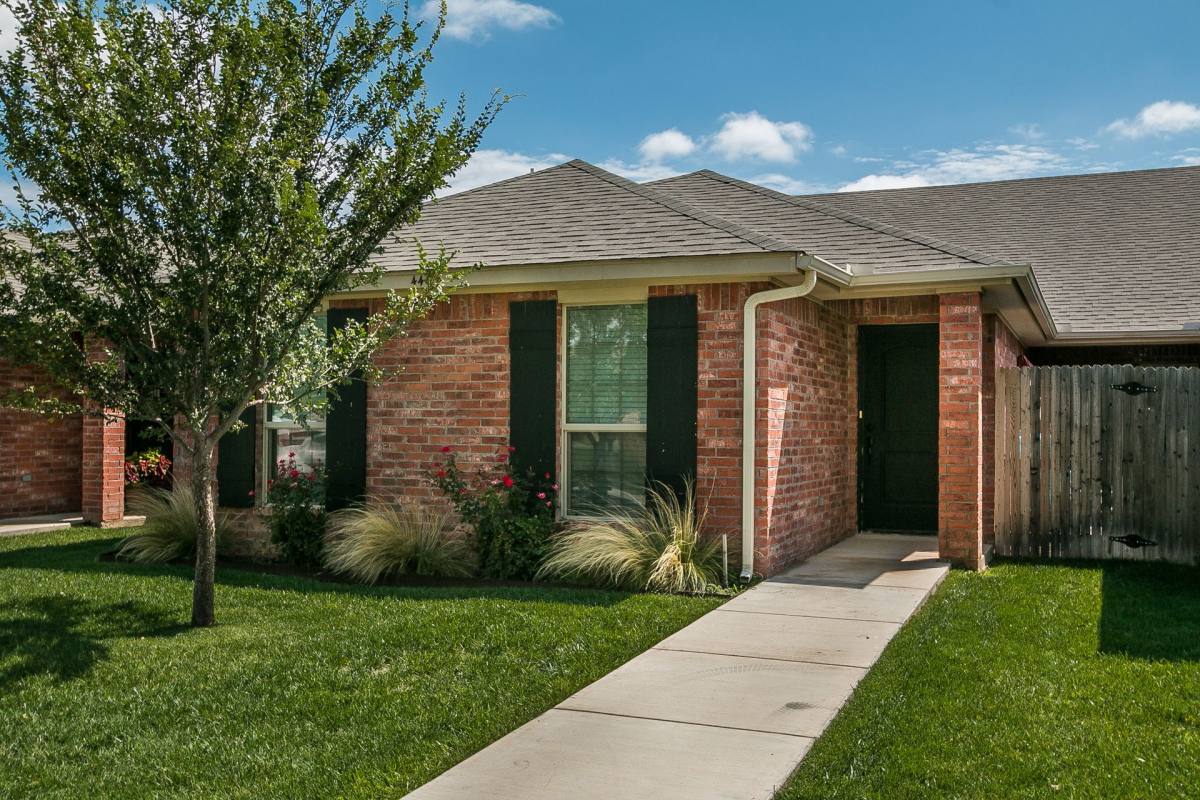 Townhouse for rent at 4407 Mirror St, Amarillo, TX 79118