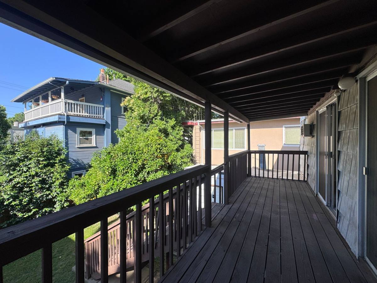 Apartment for rent at 1806 H St, Sacramento, CA 95811