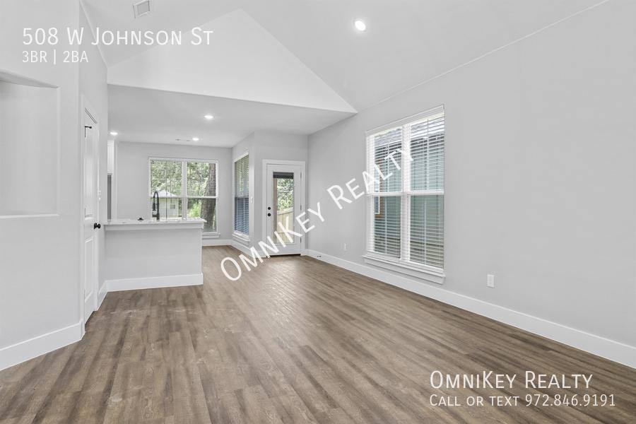 House for rent at 508 W Johnson St, Denison, TX 75020