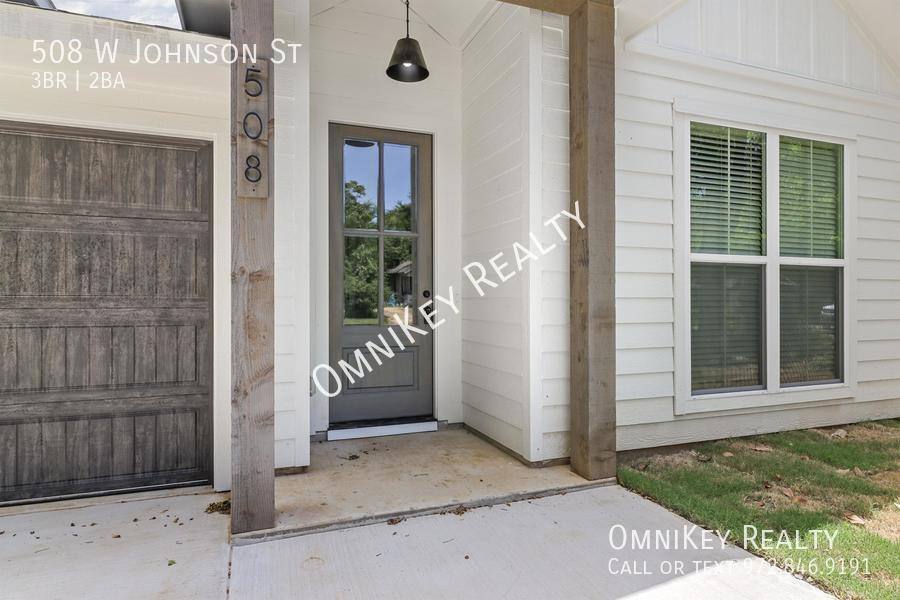 House for rent at 508 W Johnson St, Denison, TX 75020