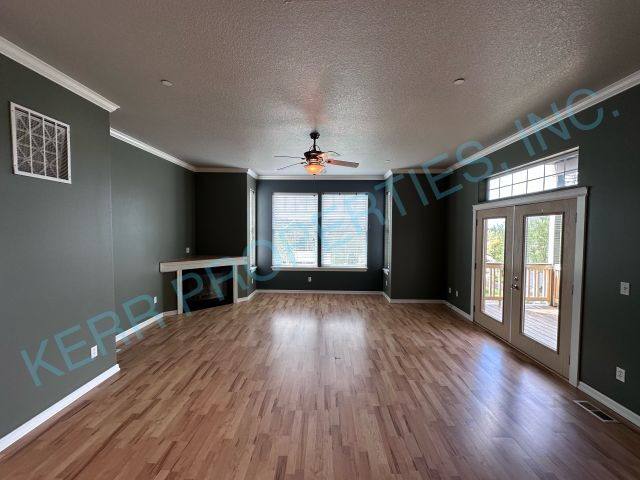 House for rent at 512 SE Espinosa St, Estacada, OR 97023