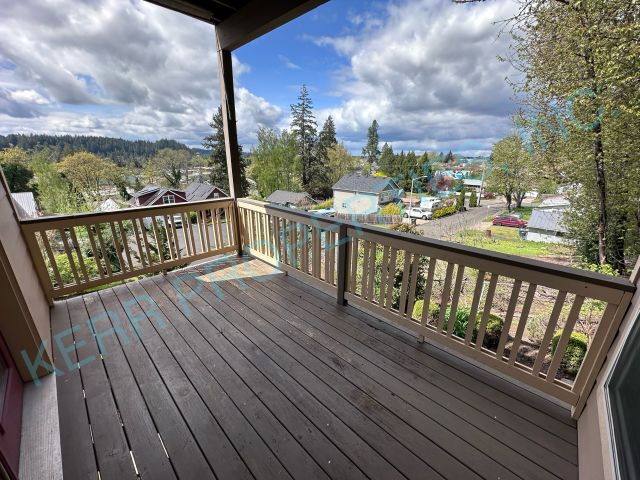 House for rent at 512 SE Espinosa St, Estacada, OR 97023