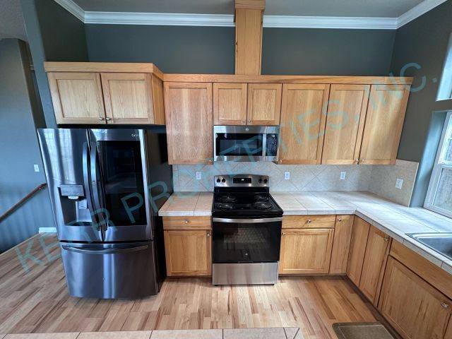 House for rent at 512 SE Espinosa St, Estacada, OR 97023