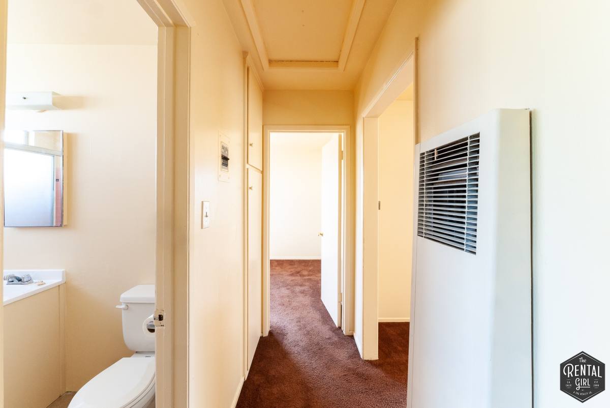 Apartment for rent at 3757 Glendon Ave #D, Los Angeles, CA 90034